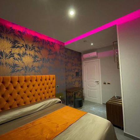 Ninfa hotel Qualiano Buitenkant foto
